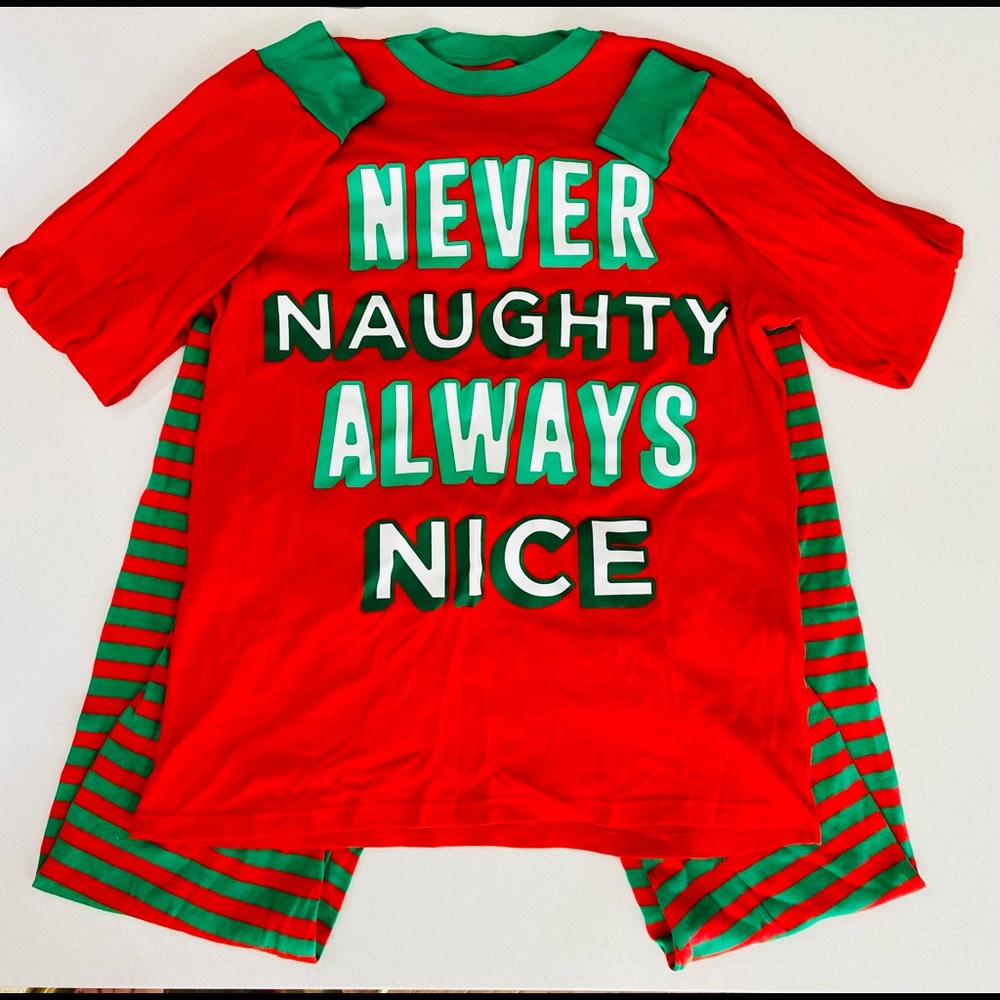UNISEX ADULT SIZE MEDIUM HOLIDAY CHRISTMAS PAJAMAS